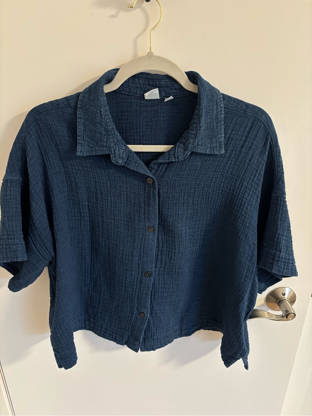 GAP Cotton Textured Button-Front Women's Shirt